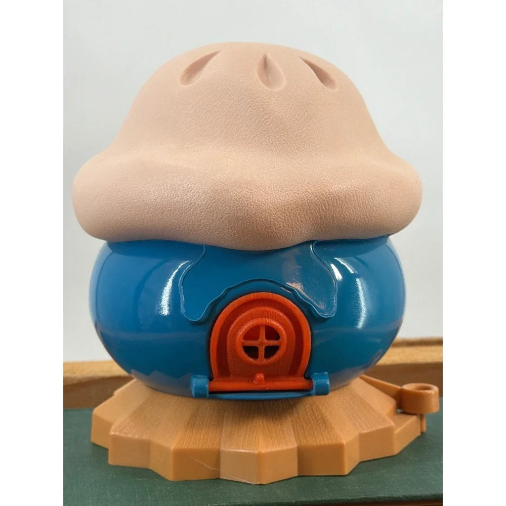 Vintage 1981 Strawberry Shortcake Kenner Blueberry Muffin House Playset 43490